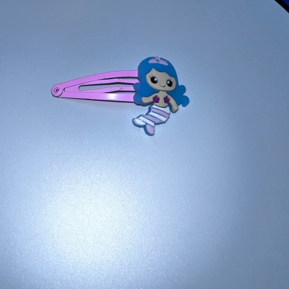 NWOT - Set of 6 Mermaid Hair Barrettes!! - Picture 8 of 9